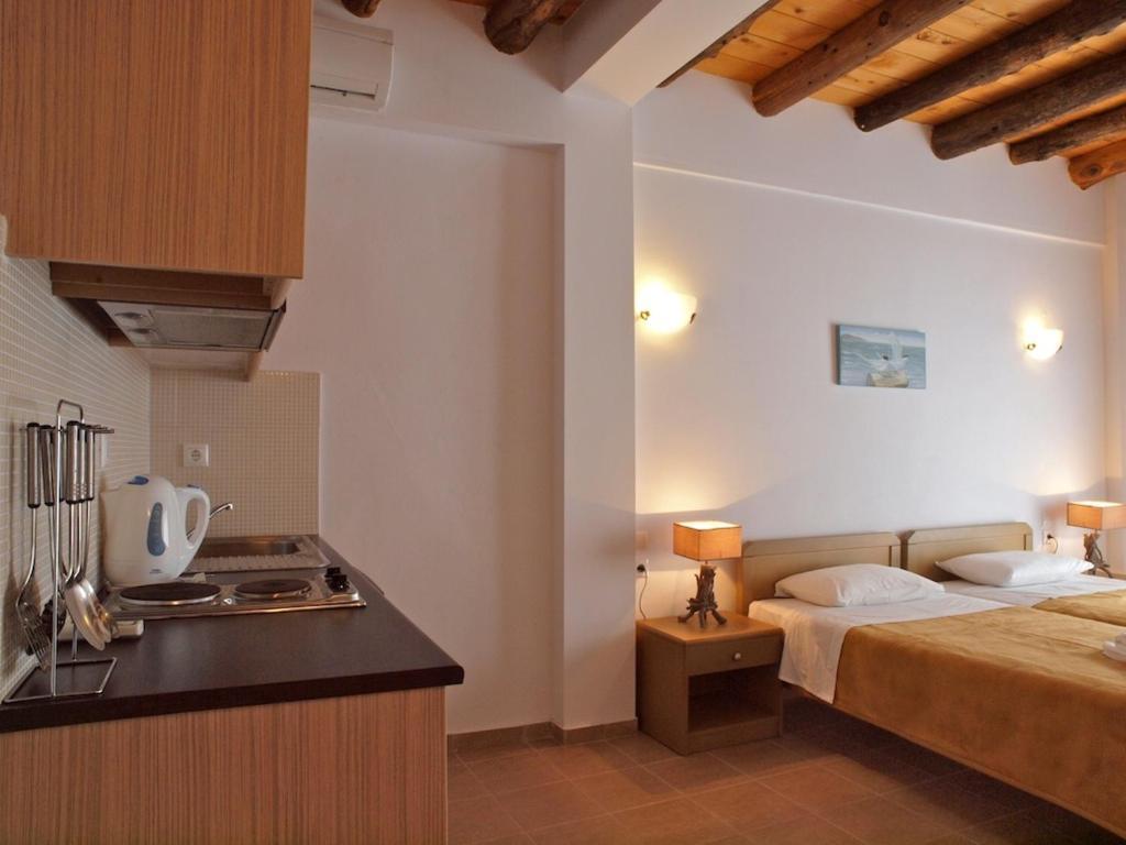 Niki Apartment