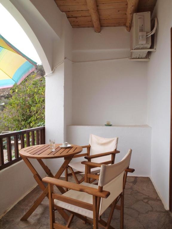 Niki Apartment
